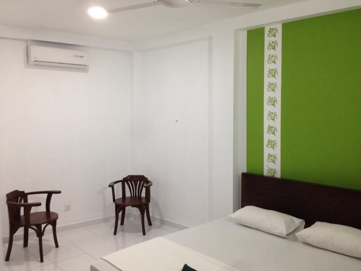 Star City Villa Kolombo Bagian luar foto