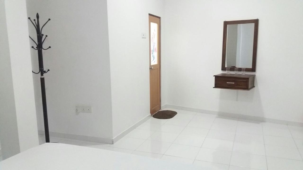 Star City Villa Kolombo Bagian luar foto